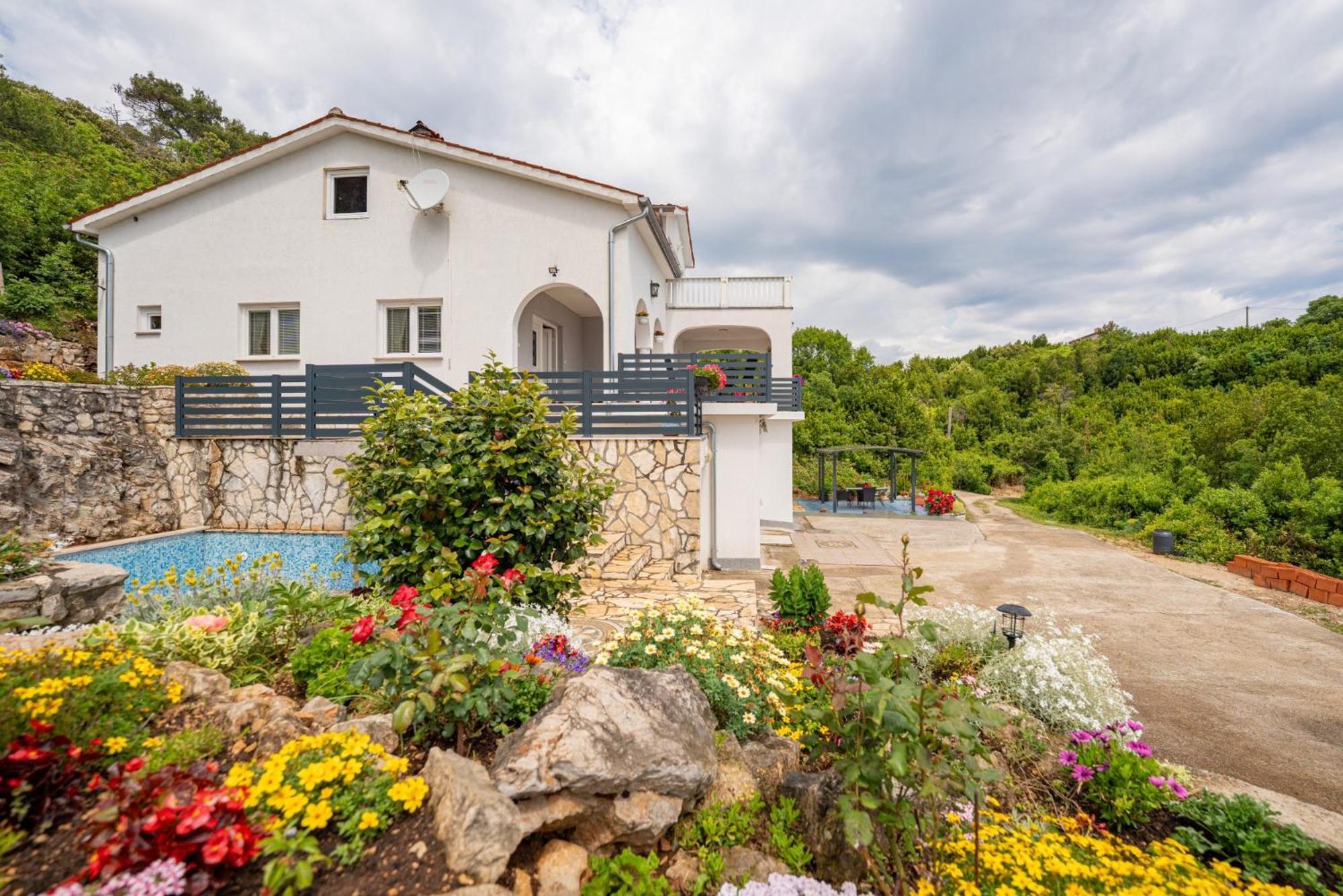 Villa Paradiso In Plomin - Istrien 外观 照片